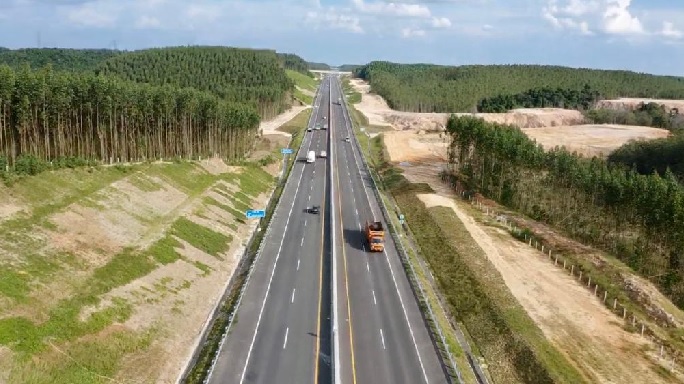 Sampai Oktober 2023, Trafik Tol Hutama Karya Rata-Rata Lebih 210 Ribu Kendaraan, Didominasi Tol Sumatera 