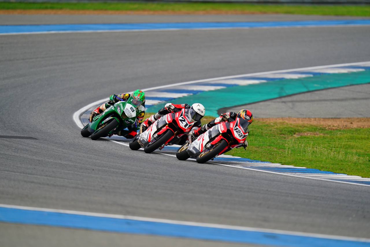 Asa Pebalap AHRT Raih Podium di ARRC Sepang