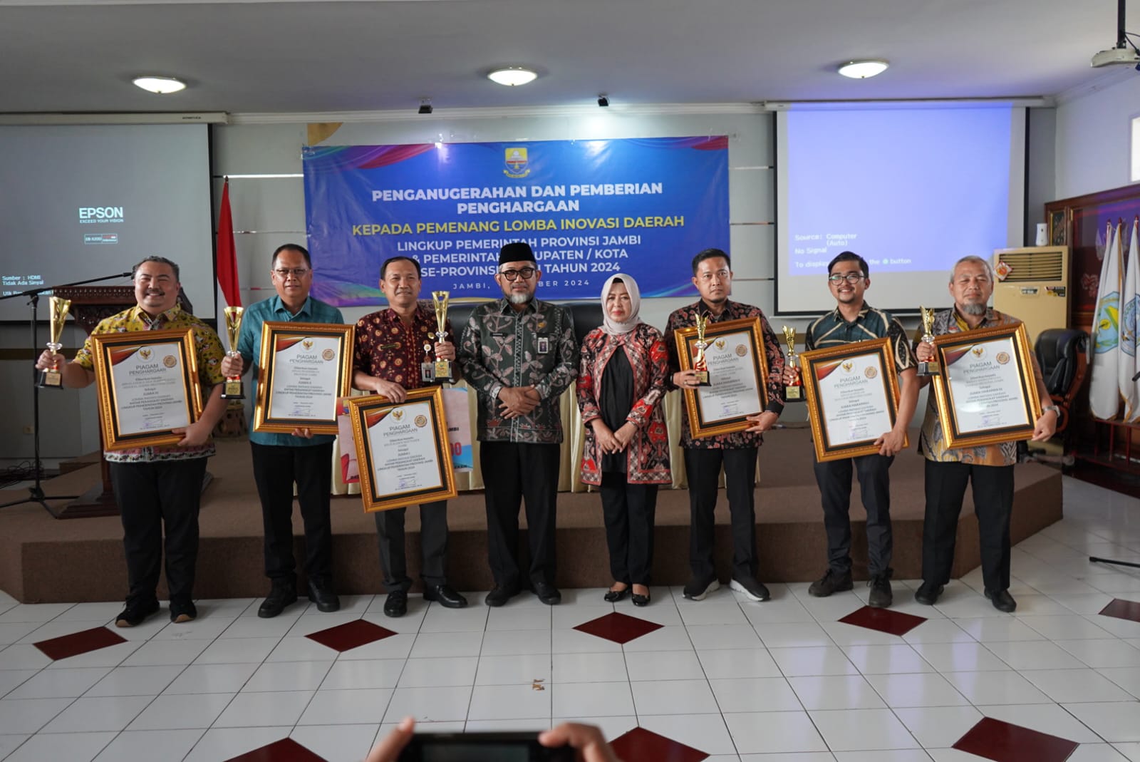 Sekda Sudirman Dorong Pemerintah Kabupaten/Kota Tingkatkan Inovasi Daerah, RSUD Mattaher Raih Juara 1