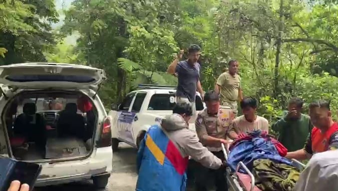 Begini Kronologis dan Identitas Korban Mobil Masuk Jurang Sungai Penuh