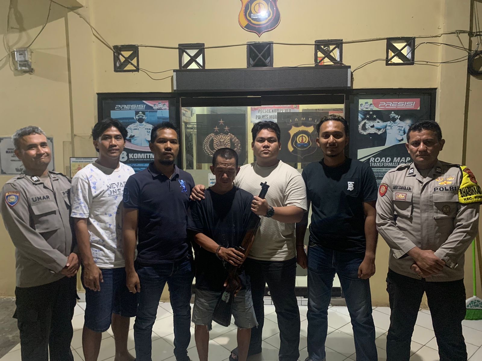 Tak Terima Disebut Gila, Pria di Kumpeh Ulu Tembak Tetangganya dengan Senapan Angin