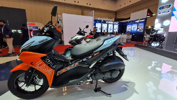 Keunggulan Aerox 155 yang Bikin Pengguna Motor Sport Beralih Pakai Matik