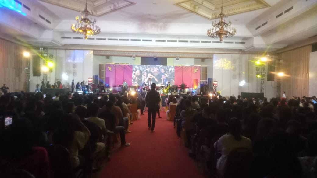 Antusias Masyarakat Mewarnai Konser Musik Batak Pertama di Jambi 