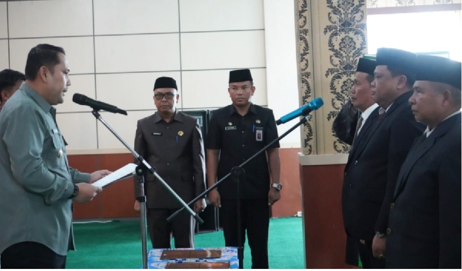 Bupati M. Syukur Lantik Dewan Pengawas RSUD Kol. Abundjani, Berikut Nama-Namanya