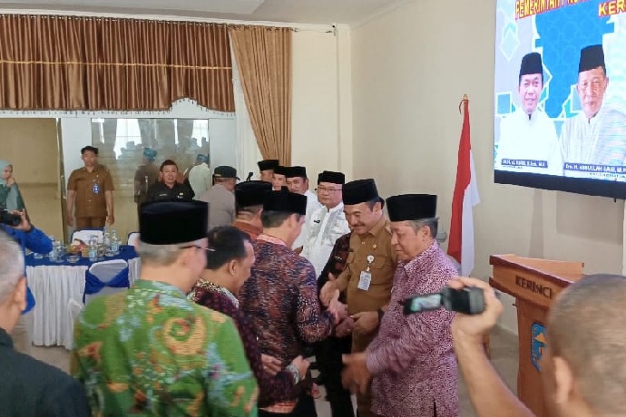 Mewakili Pj Bupati Kerinci, Asisten Administrasi Umum Darifus Buka Musrenbang RPJPD Kerinci Tahun 2025-2045