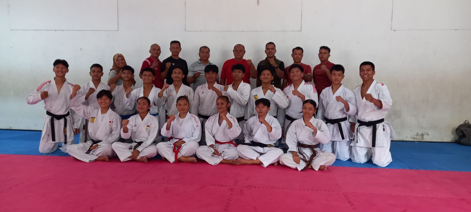 Pelatda Karate FORKI Provinsi Jambi Makin Memotivasi Atlit Karate Jambi