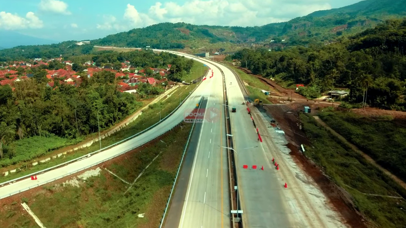 Sudah Dua Presiden Dua Gubernur Akhirnya Proyek Tol Cisumdawu Rampung Juga