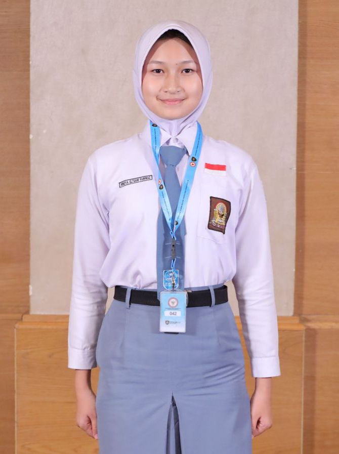 Nindya Eltsani, Siswi SMAN 2 Sungai Penuh Masuk Nominasi Pembawa Baki di Istana Merdeka