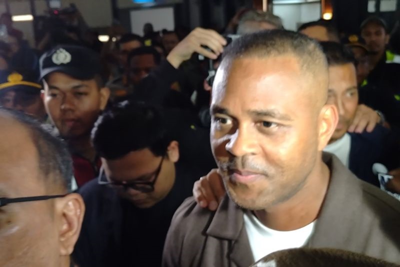 Tiba di Indonesia, Pelatih Baru Timnas Patrick Kluivert Besok Dikenalkan ke Publik