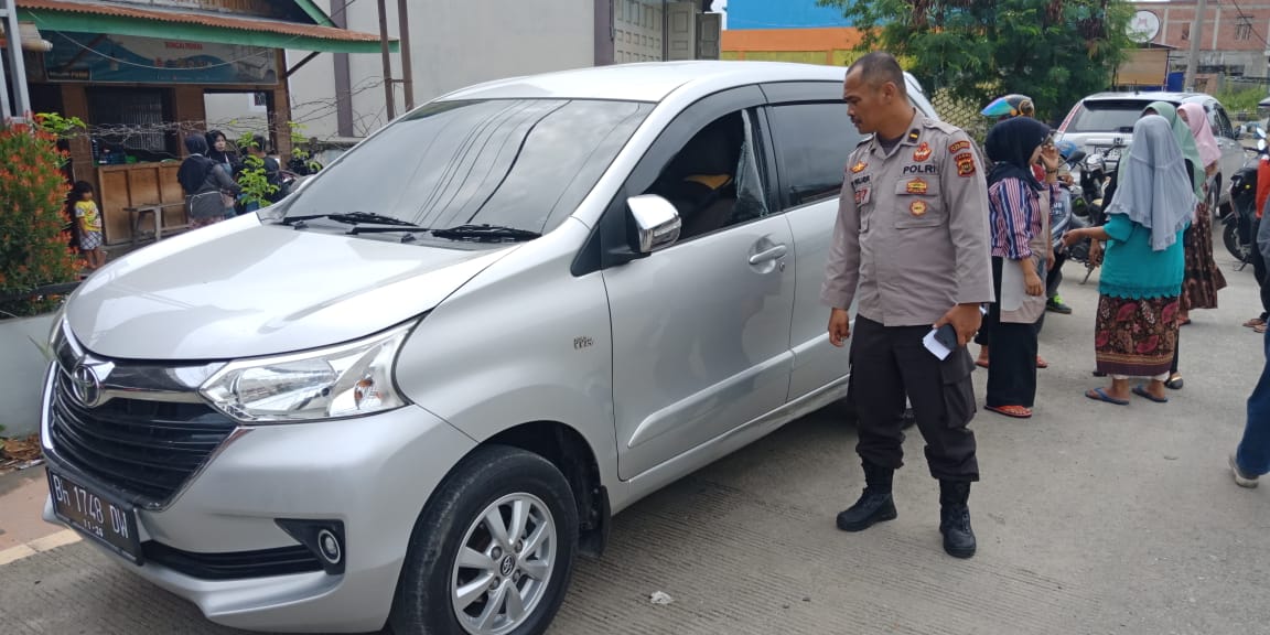 Terekam CCTV, Polisi Buru Pelaku Pencurian Uang Rp 90 Juta Dalam Mobil