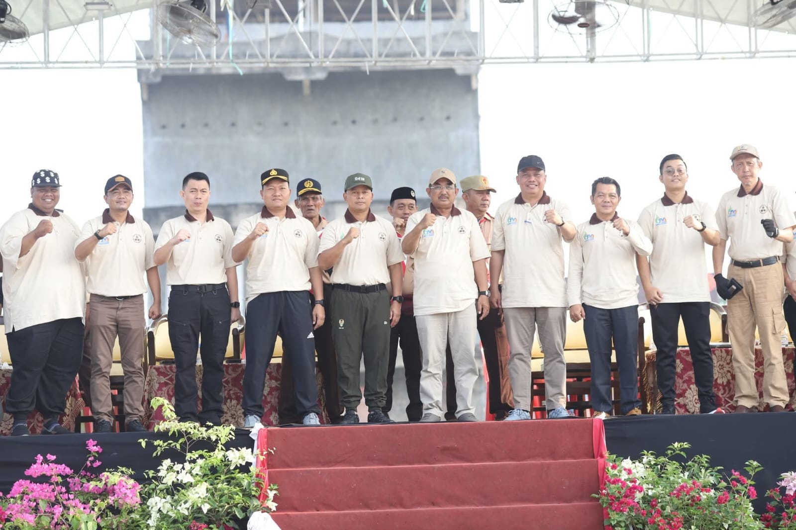 Bupati Tanjab Barat Pimpin Apel Gotong Royong Serentak Sambut Hari Pramuka ke-64