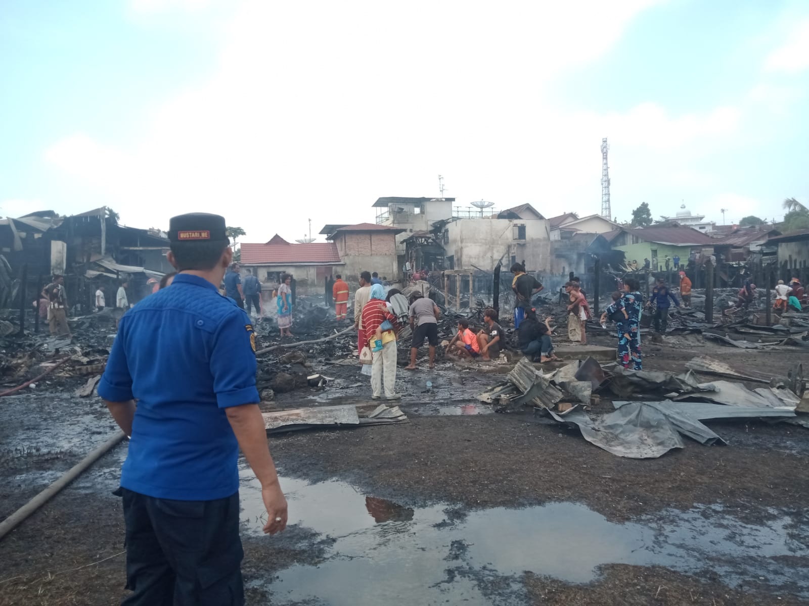 33 Rumah Hangus Terbakar di Legok-Kota Jambi, Kerugian Diperkirakan 1 M lebih