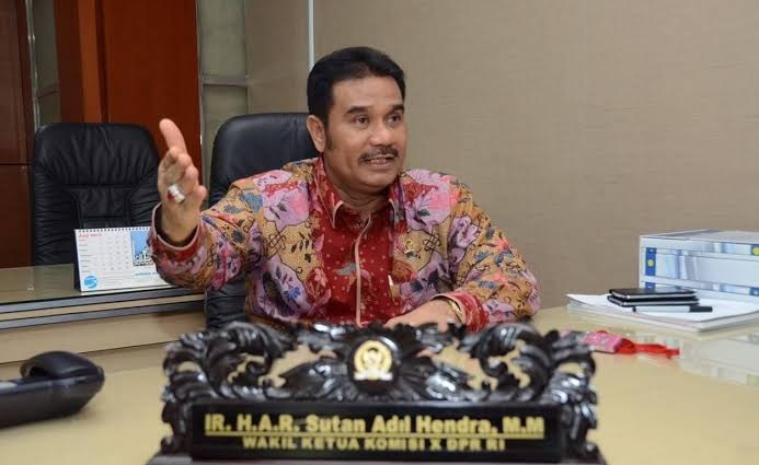 Real Count KPU Pukul 06.00 WIB, SAH Makin Perkasa, Rocky Candra Membayangi