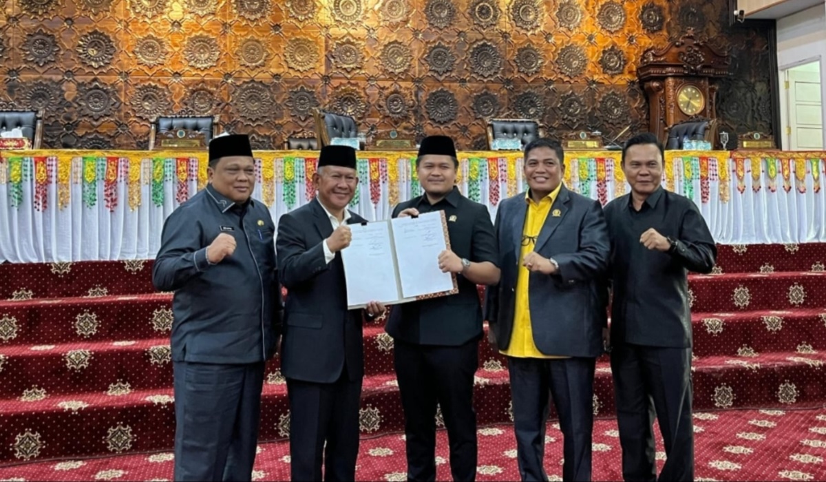 Pemkab dan DPRD Merangin Sepakati 5 Ranperda Inisiatif Menjadi Perda