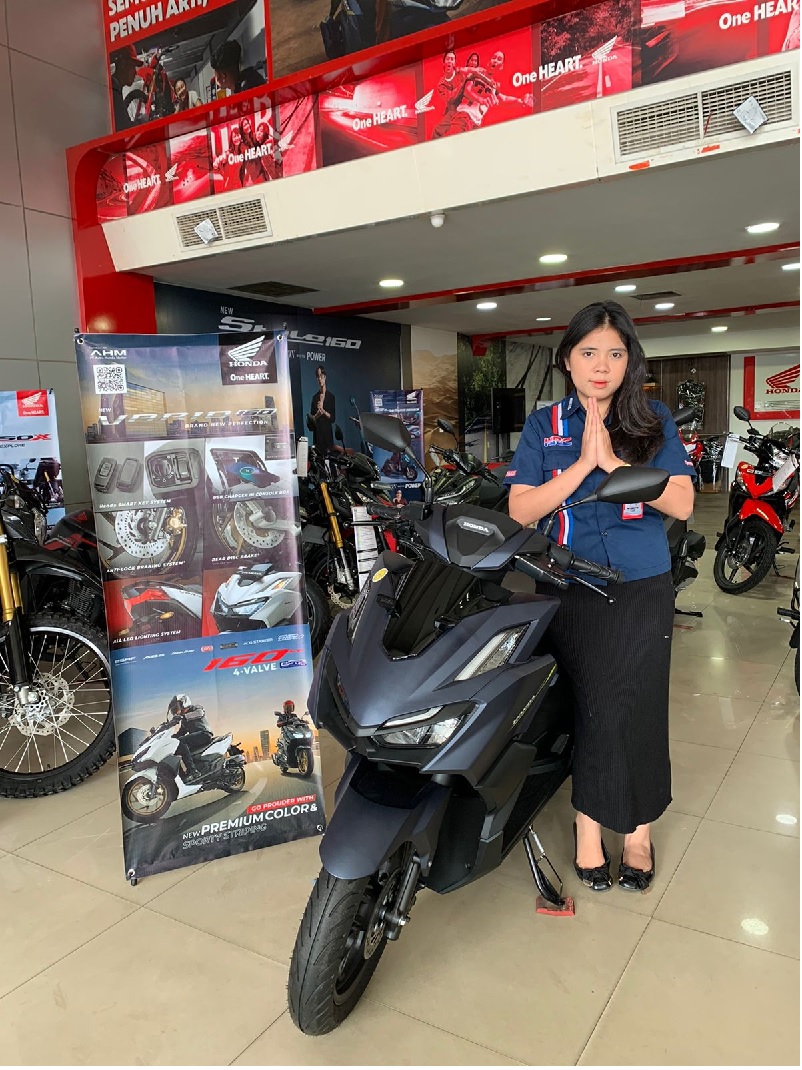 Bawa Pulang Honda Vario 160 Sekarang, Dapat Diskon & Potongan Angsuran