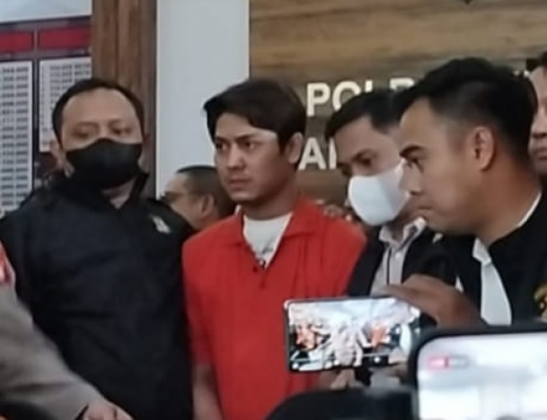 Lesti Kejora Cabut Laporan KDRT, Rizky Billar Tetap Ditahan