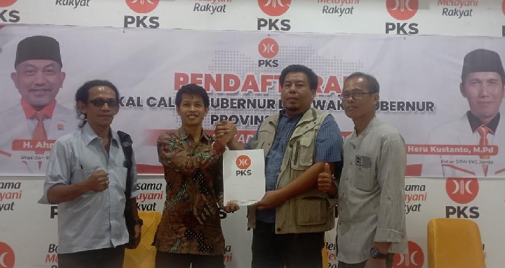 Romi Ngebut, Usai PDI Perjuangan Giliran Ambil Formulir Bacagub PKS