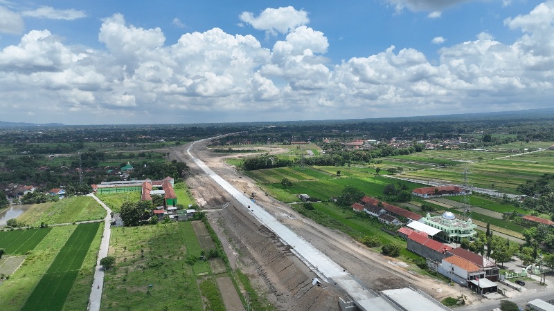  Jalan Tol Solo-Yogyakarta-YIA Kulonprogro Dioperasikan, Ruas Colomadu-Ngawen Hanya 25 Menit!