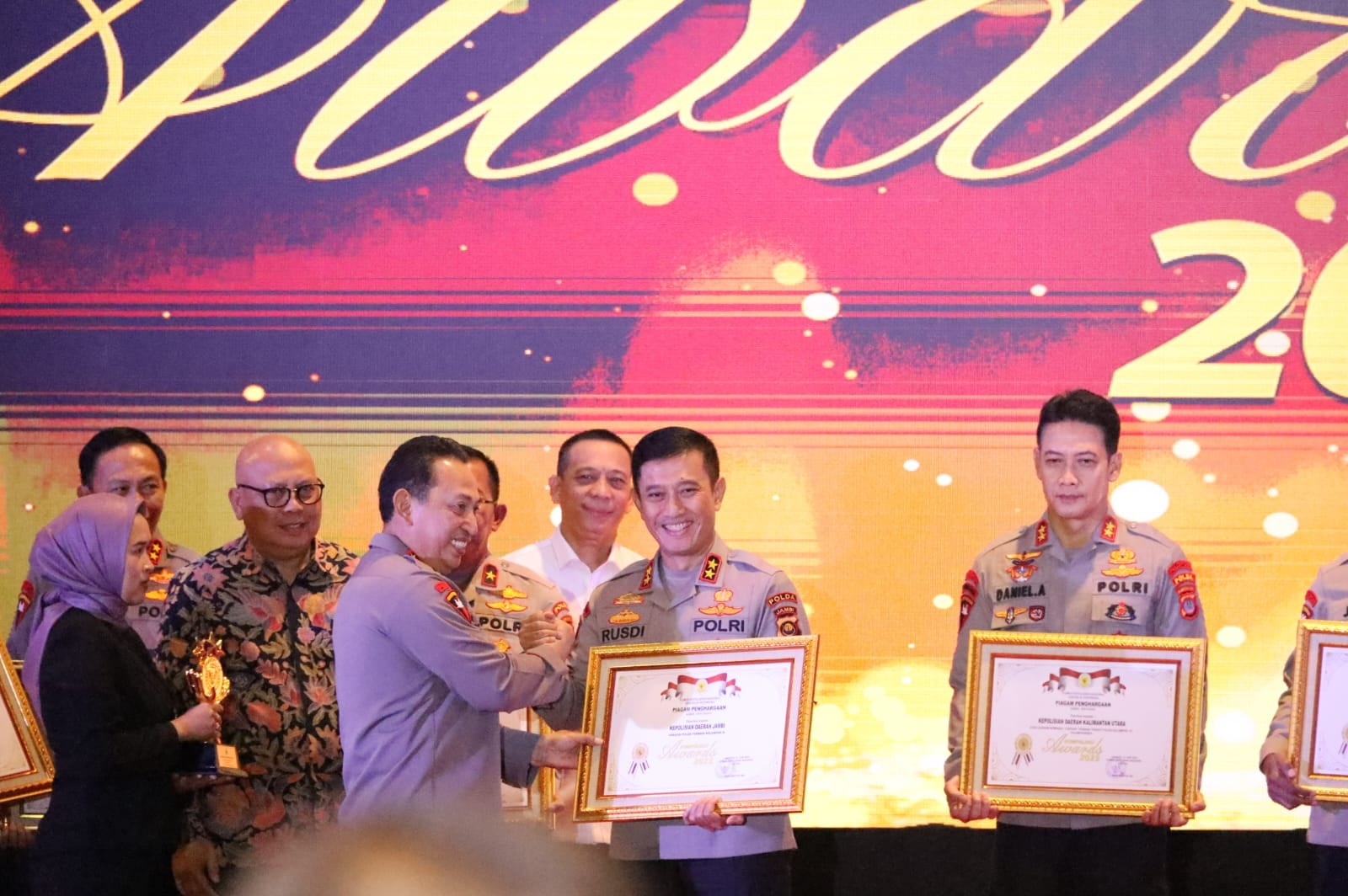 Polda Jambi Meraih Juara I Kompolnas Award 2023 Kategori Polda Kelompok B