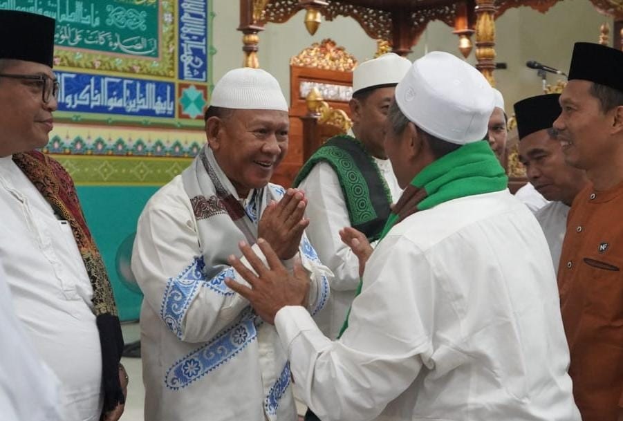 Wabup H A Khafidh Sholat Idul Adha 1446 H di Baitul Makmur