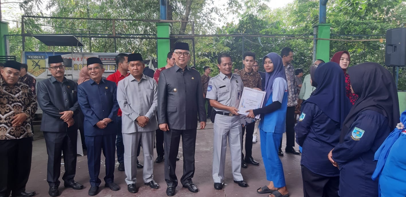 Jasa Raharja Bersama Forum CSR Pemkot Jambi Berbagi Paket Sembako Ramadan Bagi yang Membutuhkan