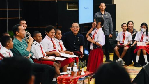 Saat Presiden Jokowi Ditanya Anak SD Kenapa Ibu Kota Tidak Dipindah ke Papua