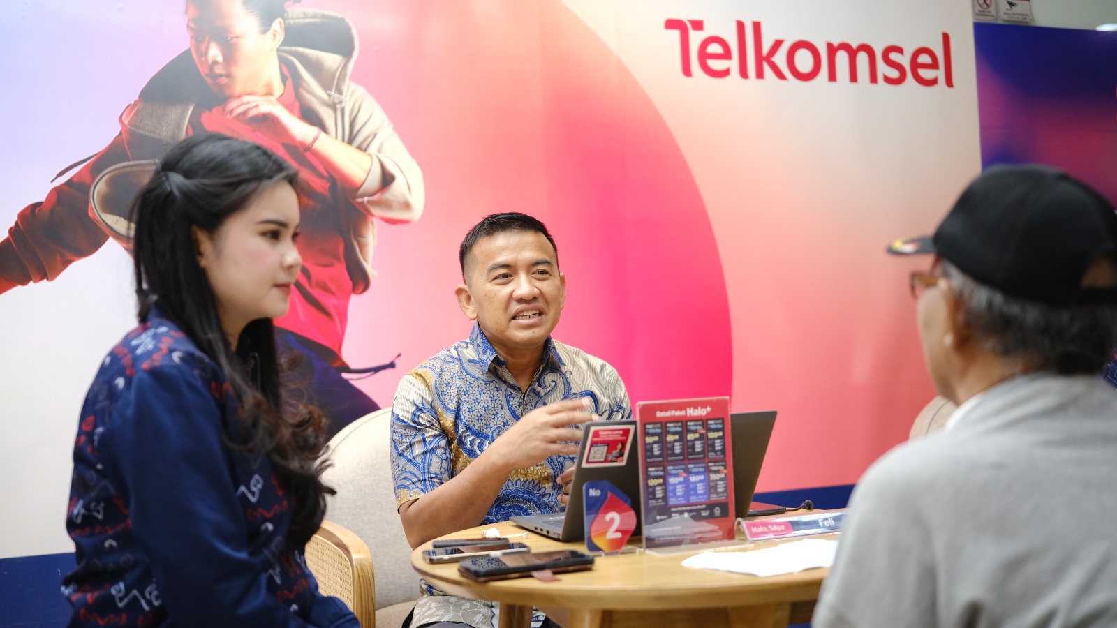 Promo Kuota Besar & Layanan Eksklusif Digelar Telkomsel di Hari Pelanggan Nasional 
