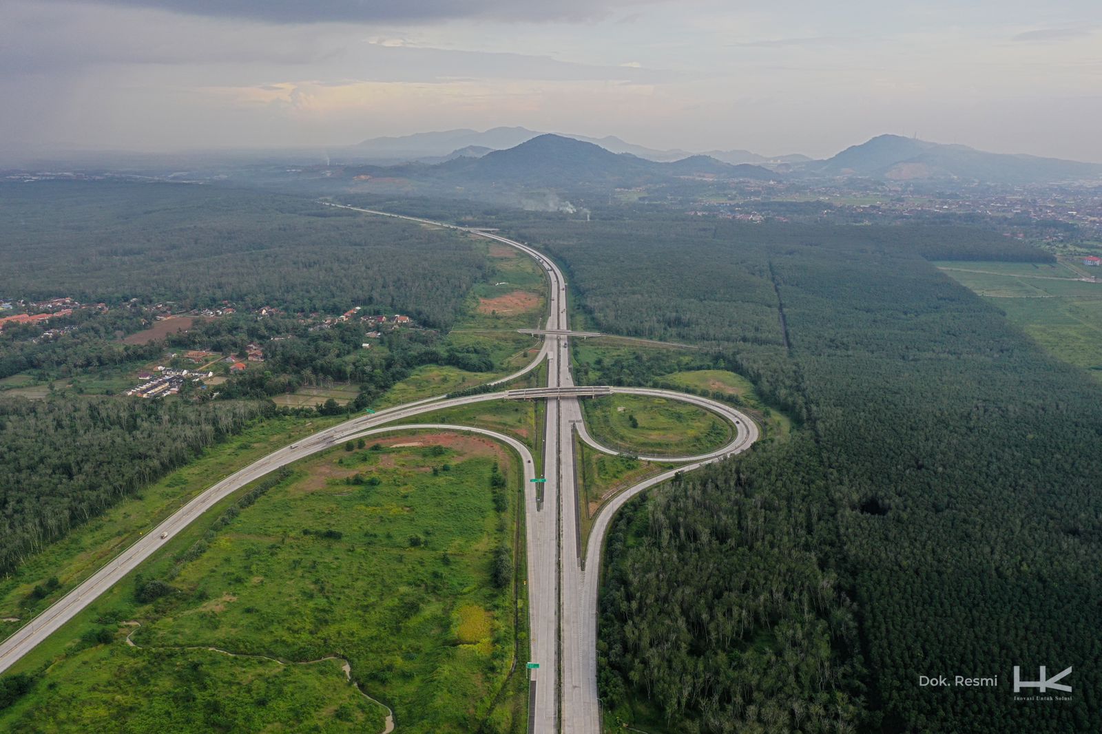 Sumber Dana Pembangunan Jalan Tol Trans Sumatera dari Mana ? Ternyata..