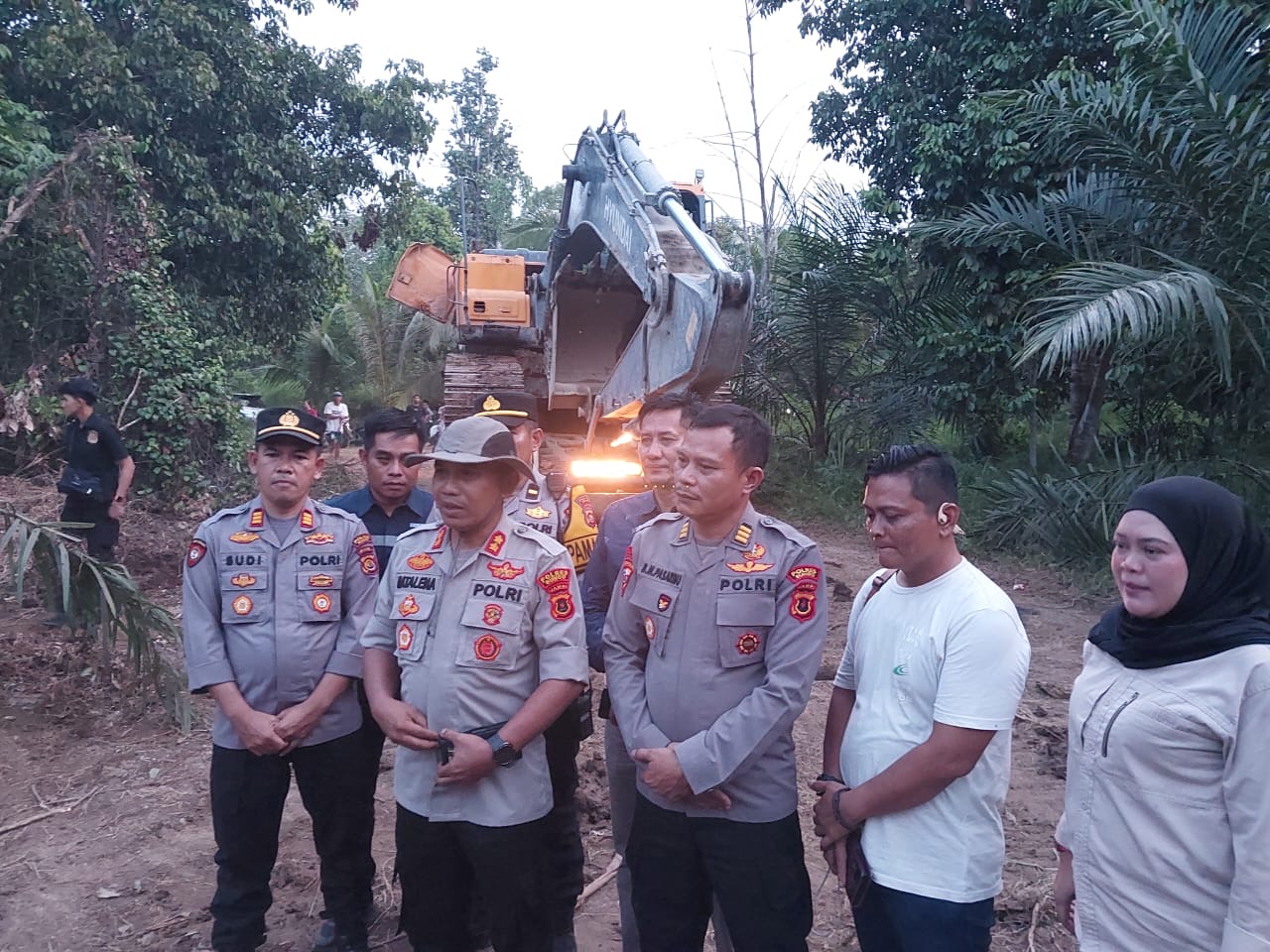 Polisi Tangkap Dua Excavator PETI yang Beroperasi Sekitaran Jujuhan