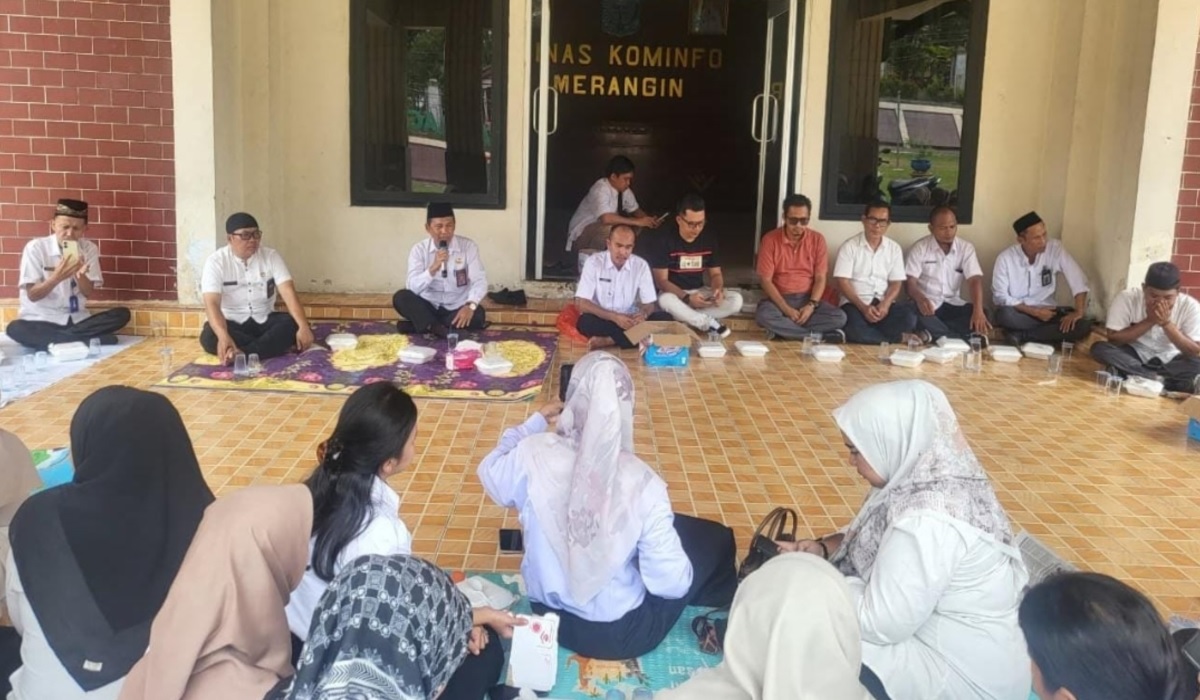 Diskominfo Merangin Gelar Makan Siang ‘Terakhir’