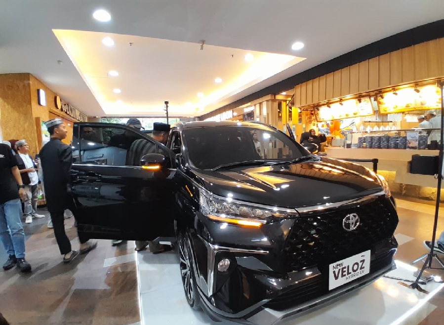 New Veloz Hybrid EV Resmi Meluncur di Jambi, Konsumsi BBM Tembus 28,9 Km Perliter