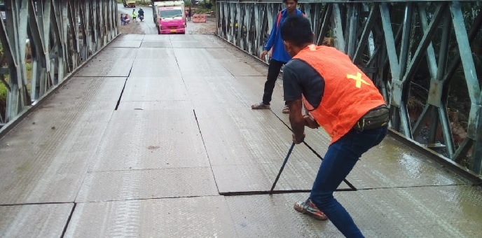 Satker PJN II BPJN Jambi Aktif Cek-Maintenance Jembatan Bailey di Bungo, Ingatkan Beban Maksimal 20 Ton