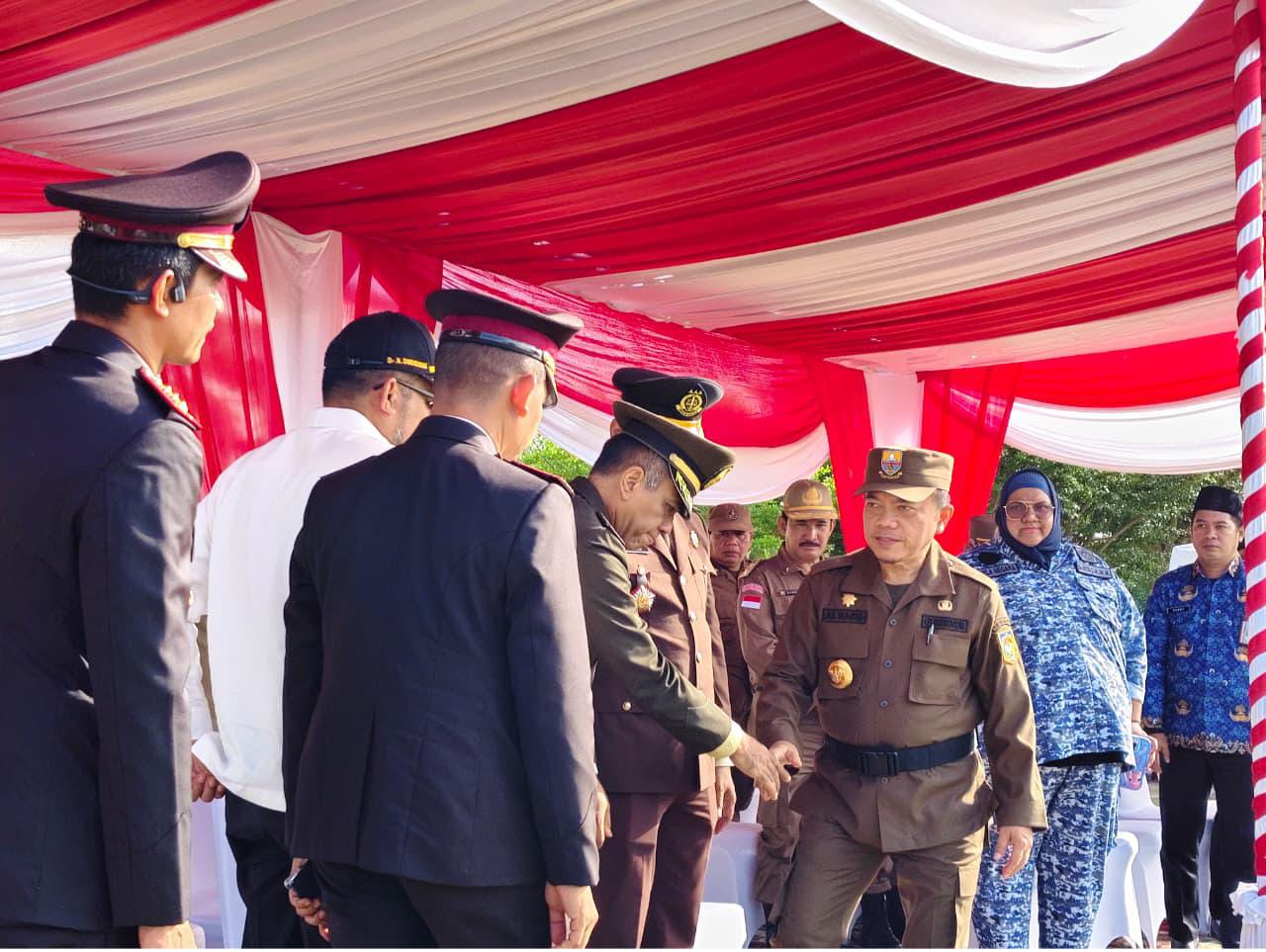 Peringatan Hari Bela Negara ke-77, Gubernur Al Haris Inspektur Upacara-Kaban Kesbangpol Ismed Komandan Upacara