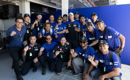 Antusias, Penggemar Meet & Greet dengan Pembalap Monster Energy Yamaha MotoGP di Sirkuit Mandalika!