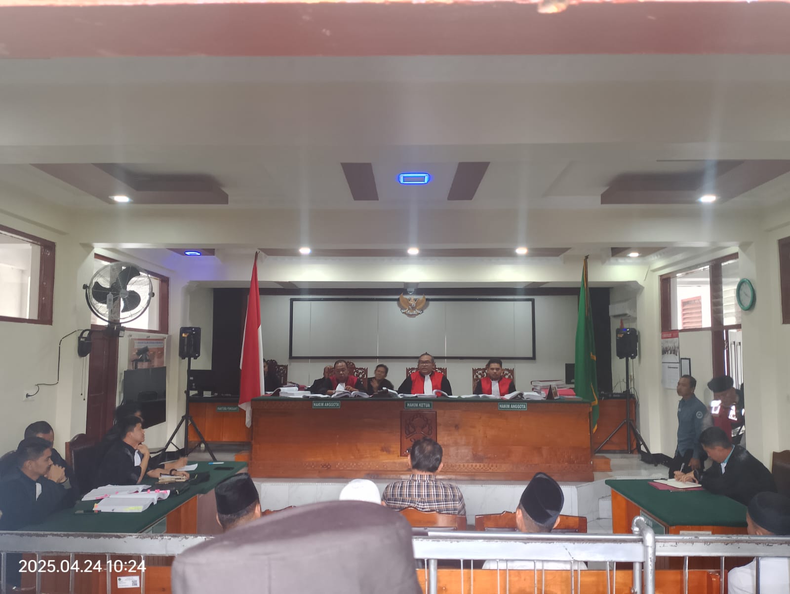 Eks Wako Sungai Penuh Ahmadi Jadi Saksi Pengerusakan TPS 