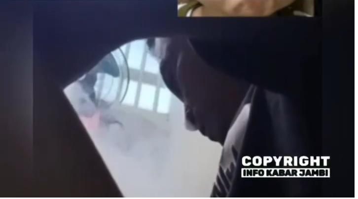 Viral! Napi Lapas Jambi Diduga Konsumsi Sabu Sambil Video Call 