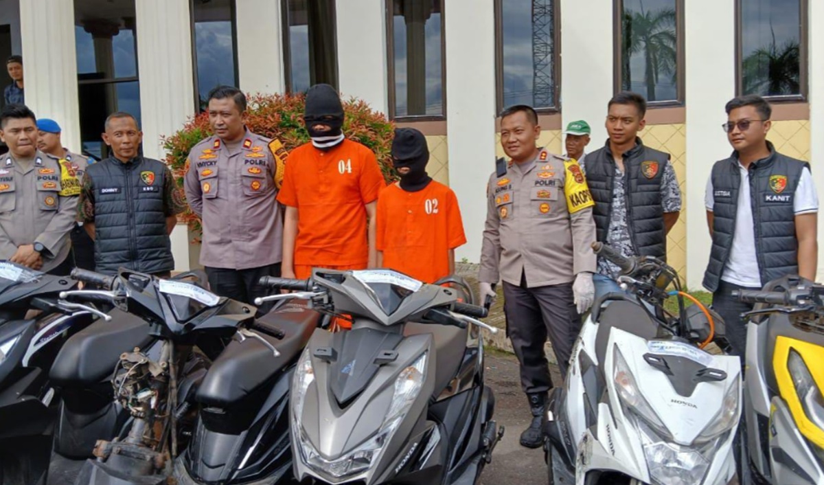 Dua Orang Ini Mencuri Motor di 17 Tempat Tanjab Barat