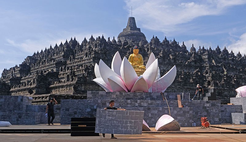 Tiket Masuk Candi Borobudur,  Dewasa Rp 750 Ribu, Turis Mancanegara Rp 1,4 Juta, Pelajar Rp 5.000