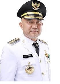 Sat Set, Belum 2 Bulan Dilantik Bupati Bungo Dedy Putra Pecat Datuk Rio Pedukun