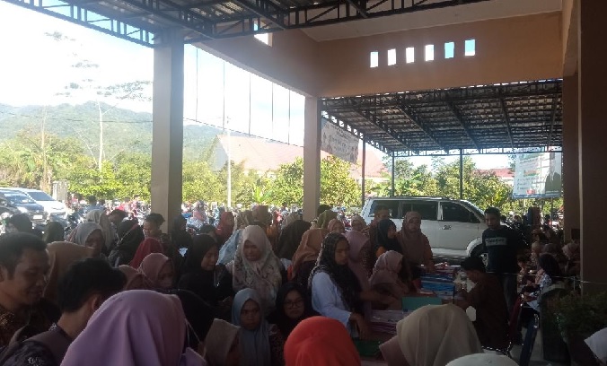 Sekolah di Kerinci Tak Boleh Rekrut Guru Honorer Baru 