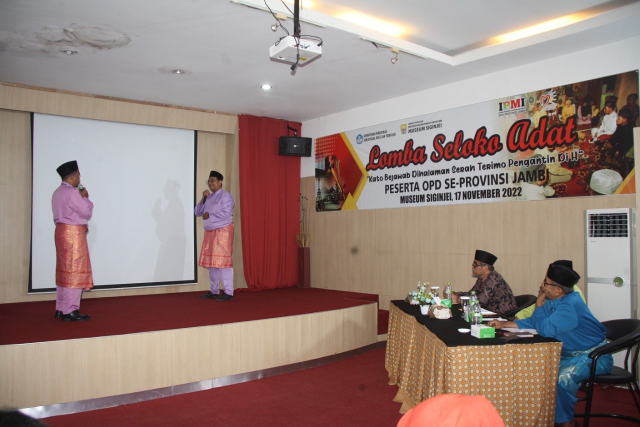 Lomba Seloko Adat Sebagai Upaya Melestarikan Adat Budaya Jambi 