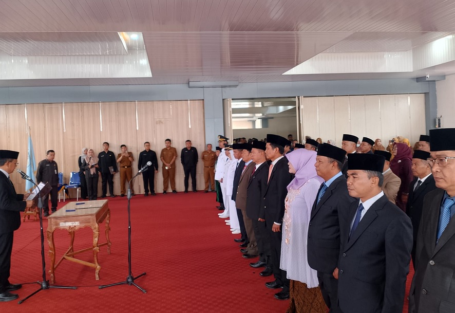 28 Pejabat Eselon III Kerinci Dilantik Wabup Murison, Ini Nama dan Jabatan Baru..