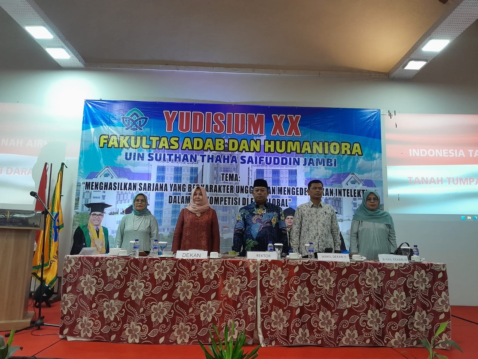 FAH UIN STS Jambi Gelar Yudisium ke XX, Luluskan 94 Lulusan Terbaik