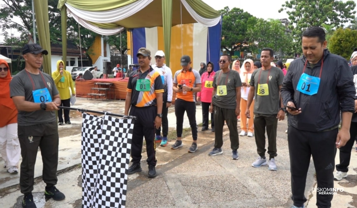 Bupati H M Syukur Ikuti Kegiatan Kebugaran Jasmani