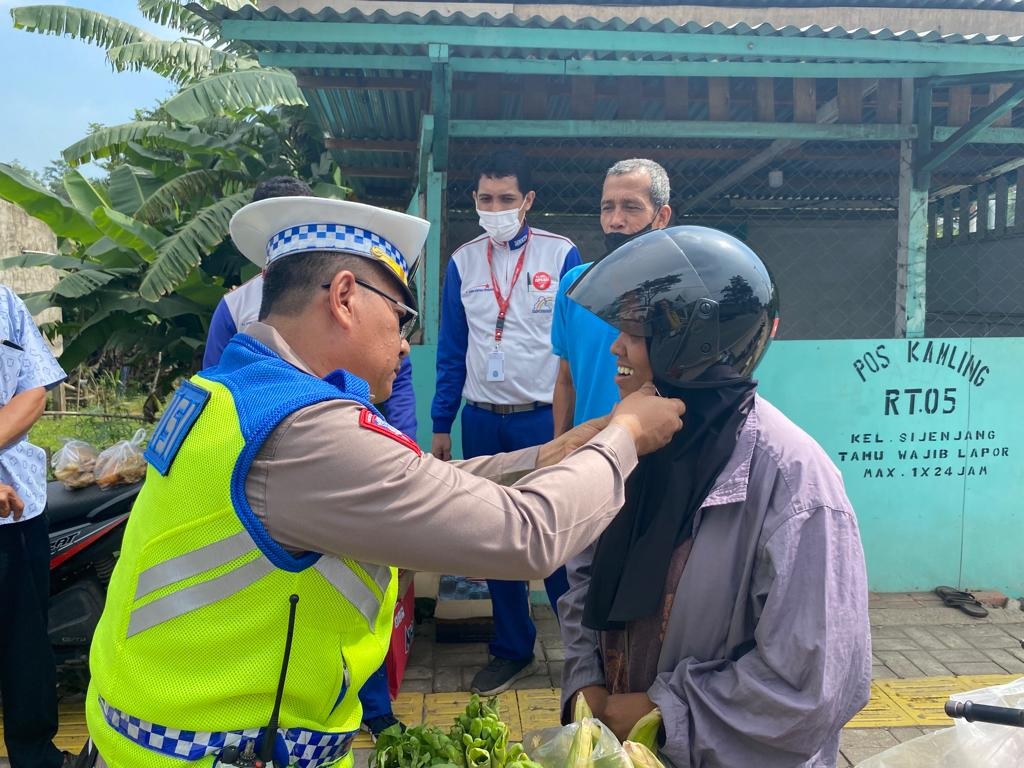 Honda Sinsen dan Satlantas Polresta Jambi Gelar Kampanye Keselamatan Berkendara 