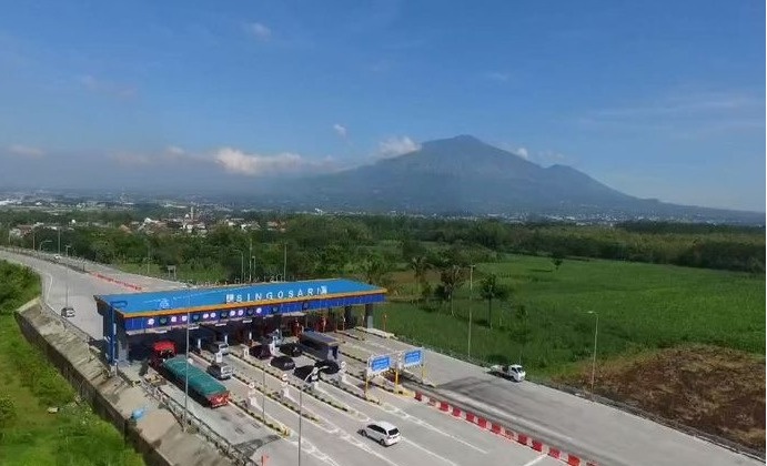 KEREN! Rest Area Jalan Tol Pandaan-Malang Berhadapan Langsung Gunung Bromo-Semeru, Arjuno dan Gunung Kawi