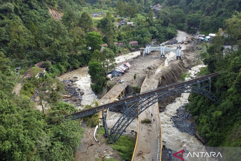 Galodo Kembali Terjang Jalur Lembah Anai 