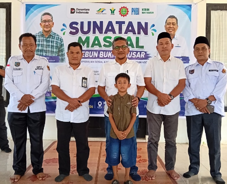 Kebun Bukit Kausar PTPN IV Regional IV Sunat Massal 50 Anak 