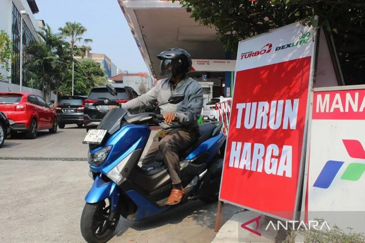 Mulai 1 Februari 2026, Harga Pertamax Turun Jadi Rp11.800