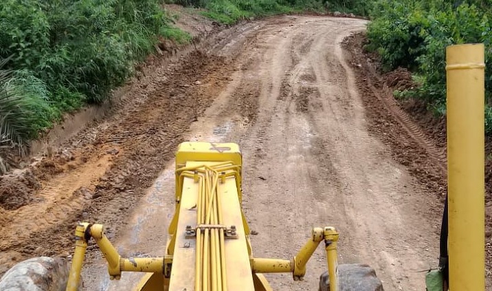 4 Kabupaten, 12 Kilometer Jalan Diperbaiki PTPN 6